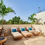 Apartamento Spacious & Comfy Penthouse Oasis With Plunge Pool *