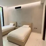 Unlock Your Dream Getaway-escape *