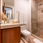 Nhoa 302c Lux 1br Jungle View Aldea Zama Tulum