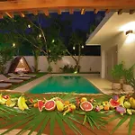 Estrena Espectacular Villa, Piscina Xl Y Jacuzzi