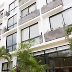 Modern Studio Perfect For Couples And Remote Work