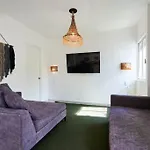 Super Centric House 3 Kingsize And Private Garden