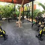 Luxury Penthouse Studio With Private Rooftop & Pool