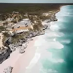 Exclusive Building Infinity Pool And Gym Restaurants And Bar District Nearby