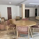 2 Bedroom Spacious Great Located Top Lx Amenities