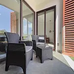 Escape To Tulum, Luxury Apt, Pool & Pet Friendly