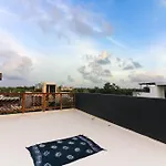 Ziba Apartment With Private Pool