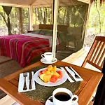 Campsite Glamping Bunga Lotus Tulum