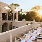 Villa Casa Arka - Palacial Sanctuary For Group Retreats *