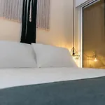 Kanté - Downtown 4*