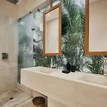 Villa 240m2 - 16 Persons - 6 - 2 Swimming Pool - 3 Jacuzzis