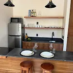 Studio W/Plunge Pool & Kitchen