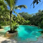 Glamping Bunga Lotus * Tulum
