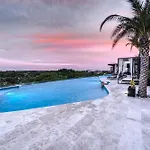 Fast-wifi Sunset With Rooftop And Pool Tulum