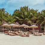 Ph Gatsby - Rooftop & Bbq & Jacuzzi & Beach Club