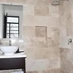 Menesse Luxury By Spot *