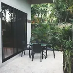 Espaciosa Casa: 4 Suites, Jardin, Palapa Y Alberca