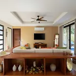 Stunning For 10-cabana-private Pool-parking Holiday home