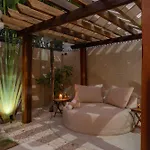 Stunning For 10-cabana-private Pool-parking *