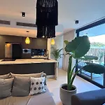 Jungle Hause
