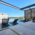 Flawless Apartment In Tulum With Balcony Pool & Gym