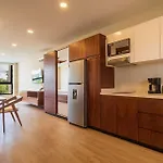 Penthouse With Private Pool Moots 306