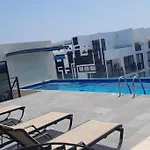 Tranquilo 1Br C/ Balcon Y Bella Vista En Aldea Z