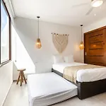 Azalea By Zamá Homes