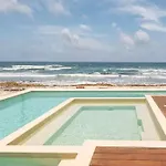 Luxury Beachfront Penthouse With Private Pool