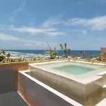 Luxury Beachfront Penthouse With Private Pool Apartamento *
