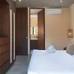 Modern 2br First Floor With Pool Access La Veleta Apartment