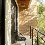 New 1 Bed - - Private Terrace Apartamento