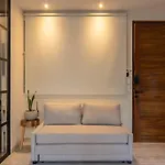 Apartamento Private Pool & Terrace - Sleeps 4 Near The - B104