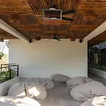 Private Pool & Terrace - Sleeps 4 Near The - B104 *