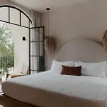 Casa Zebrina Designer