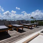Apartment Penthouse With Private Jungle, Pool, Downtown