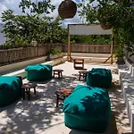 Penthouse With Private Jungle, Pool, Downtown Apartment