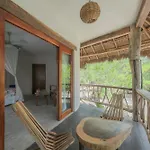 Aldea Balam Hotel 3*
