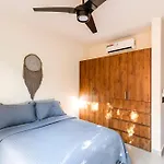 Villa Entera Y Centrica En Tulum Piscinas Y Gym
