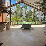 Apartamento Comfy 5 Mins From *