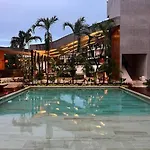 Apartamento Comfy 5 Mins From
