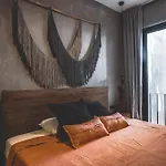 Urbano By Sundara Apartahotel