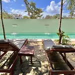 Peaceful Complex Wi-Fi, Pool, Private Plunge Pool