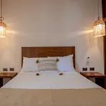 2 Bedroom Plunge Pool Ac Wifi