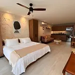 Dk Jade New Penthouse Studio