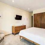 Apartahotel Mistiq 3*