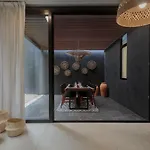 Luxurious Apartment