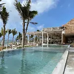 Departamento 5, Country Home, Con Muelle De Pesca, Club De Playa, Alberca, Cenote Y Campo De Golf, Contrata Day Pass Bahia Principe Apartment