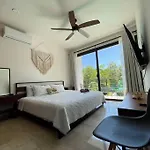 Caracol Garden In Forest Nook Apartment Tulum