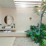 Casa Tropical 4br Pool And Enchanting Cenote Villa *